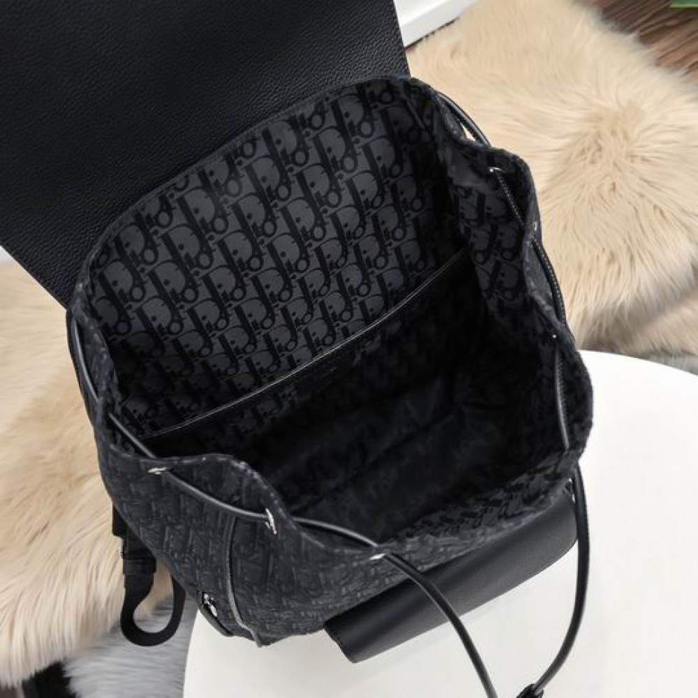Dior backpack 42x32cm Bags