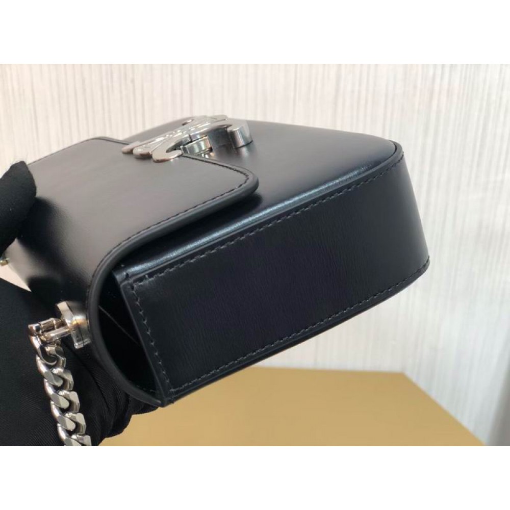 Celine triomphe 20x10x4cm 