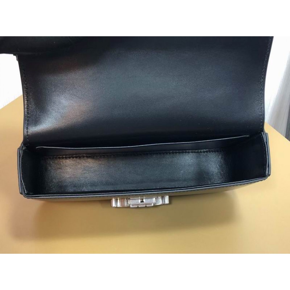 Celine triomphe 20x10x4cm 