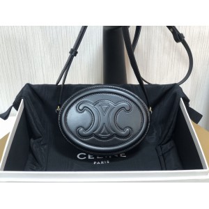 Celine triomphe 16x12.5cm 