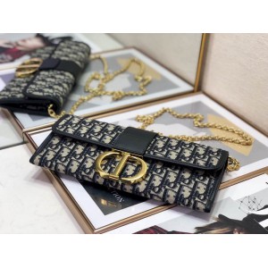 Dior montaigne 27cm Bags