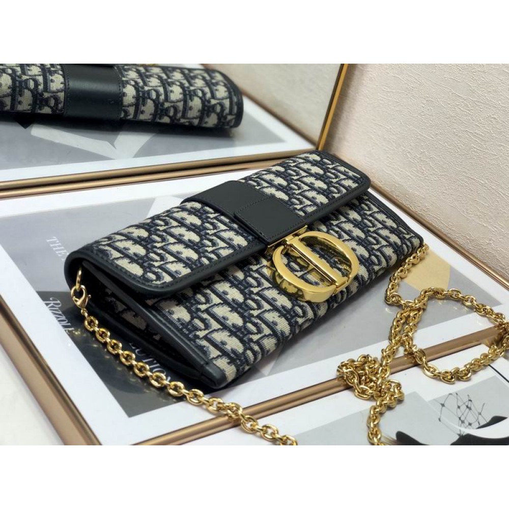 Dior montaigne 27cm Bags