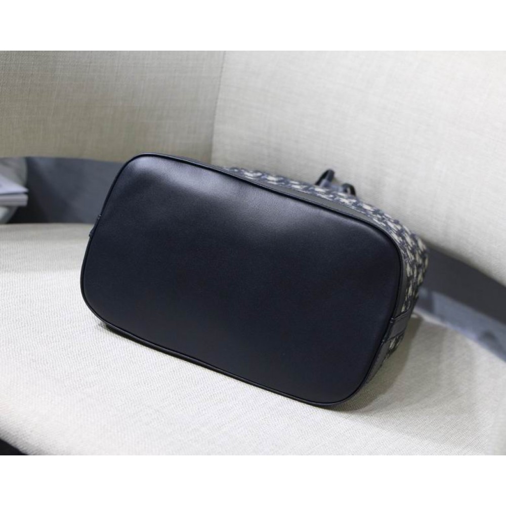 Dior bucket 22x25.5x13cm Bags