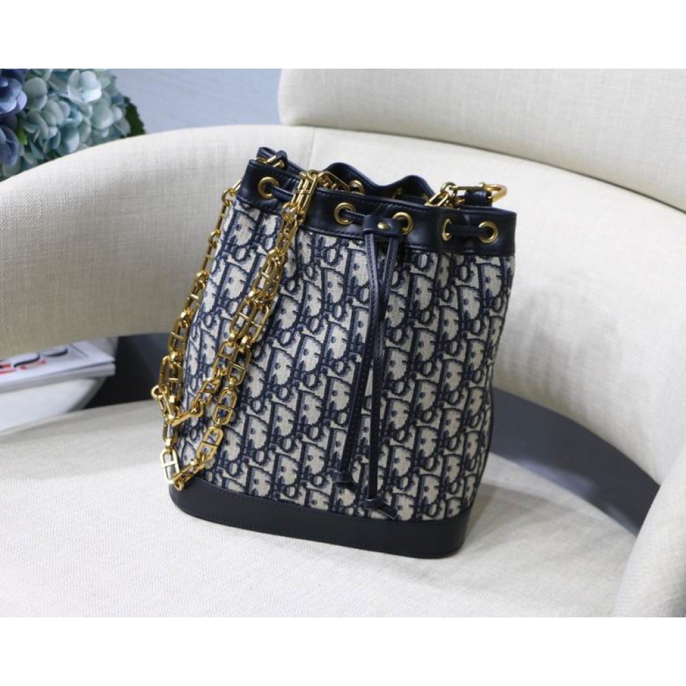 Dior bucket 22x25.5x13cm Bags