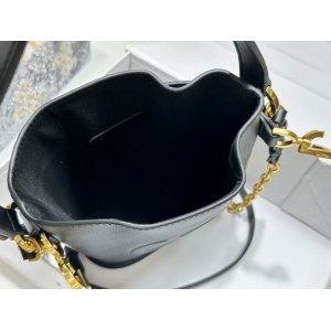 Dior bucket 17x17x8cm Bags