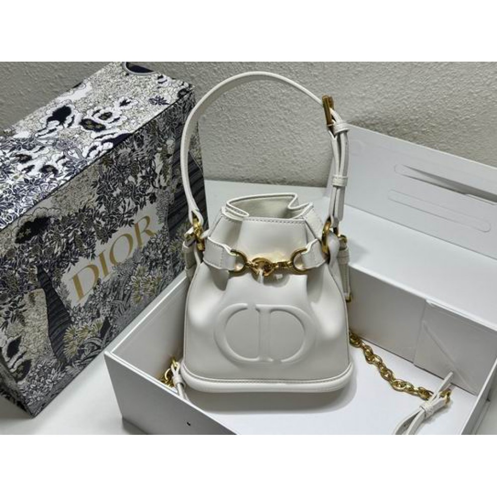 Dior bucket 17x17x8cm Bags