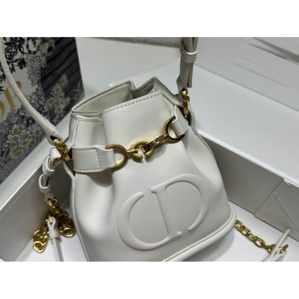 Dior bucket 17x17x8cm Bags