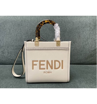 Fendi tote 22.5x22.5x12cm