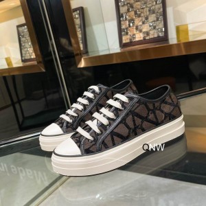 Valentino sneakers 35-46 Shoes