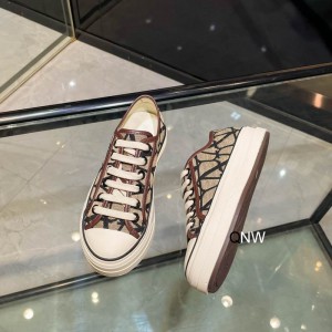 Valentino sneakers 35-46 Shoes