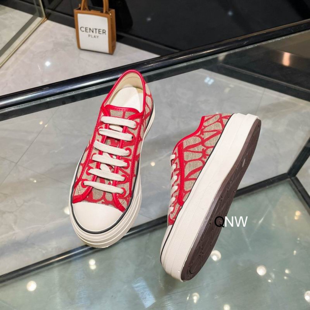 Valentino sneakers 35-46 Shoes