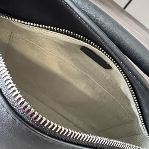 Loewe bag 24x16x10.5cm Bags