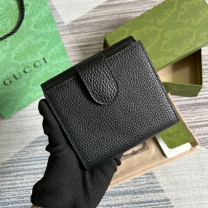 Gucci wallet 12.5x11cm Accesories