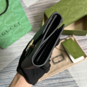 Gucci wallet 12.5x11cm Accesories