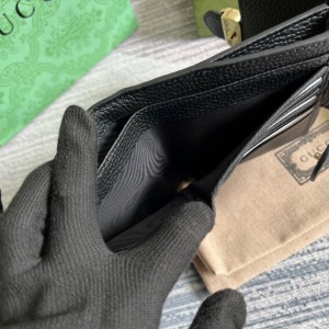 Gucci wallet 12.5x11cm Accesories
