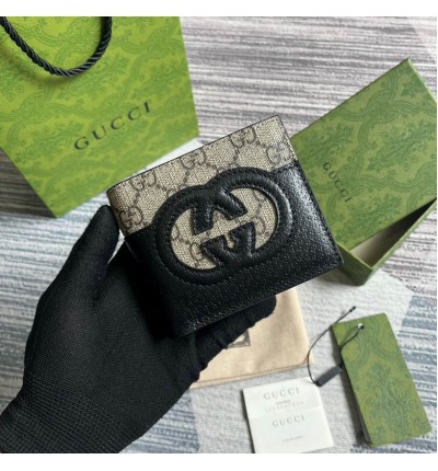 Gucci wallet 11x9cm