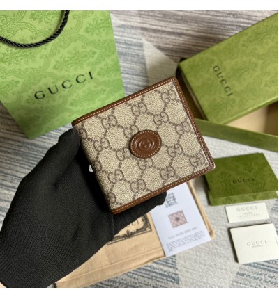 Gucci wallet 11x9cm