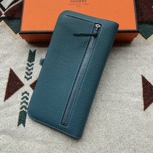 Hermes Dogon duo wallet 20.1 x H 12.5 x D 0.4 cm Accesories