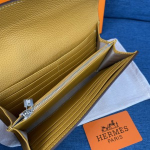 Hermes Constance long wallet 20.5 x H 13 x D 2 cm Accesories