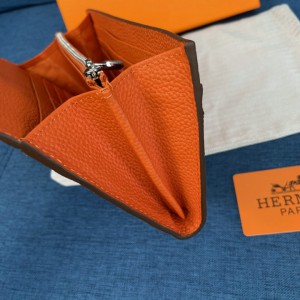 Hermes Constance long wallet 20.5 x H 13 x D 2 cm Accesories
