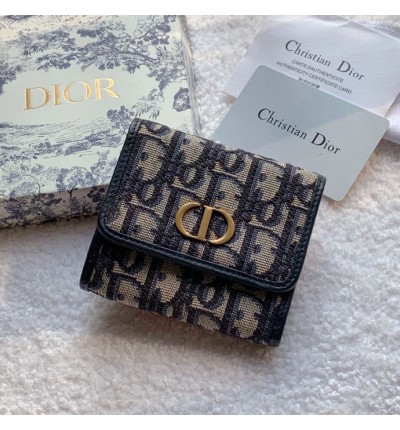 Dior wallet 10x8.5cm