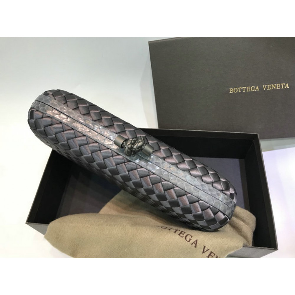Bottega veneta stretch knot clutch 25x10cm Bags