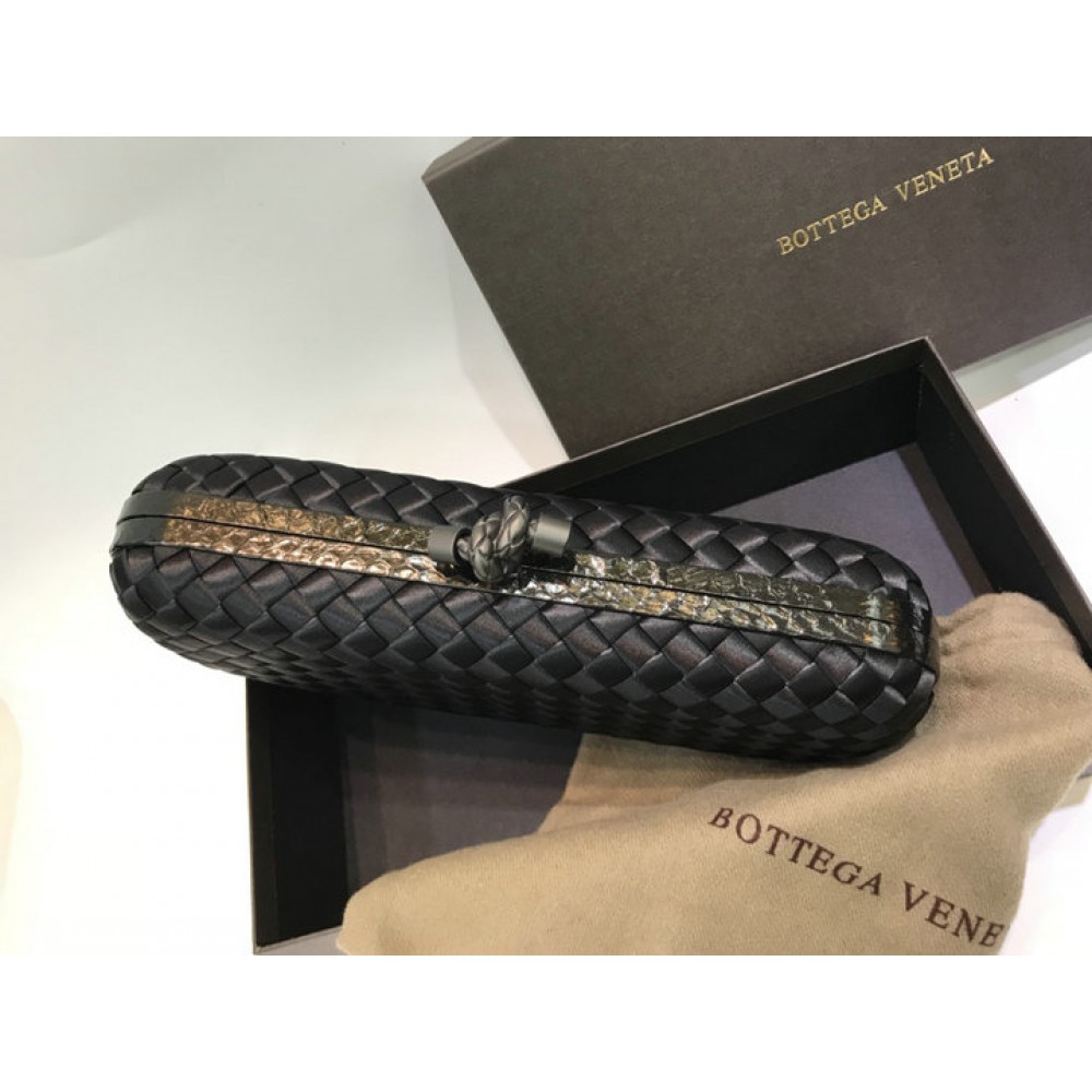 Bottega veneta stretch knot clutch 25x10cm Bags