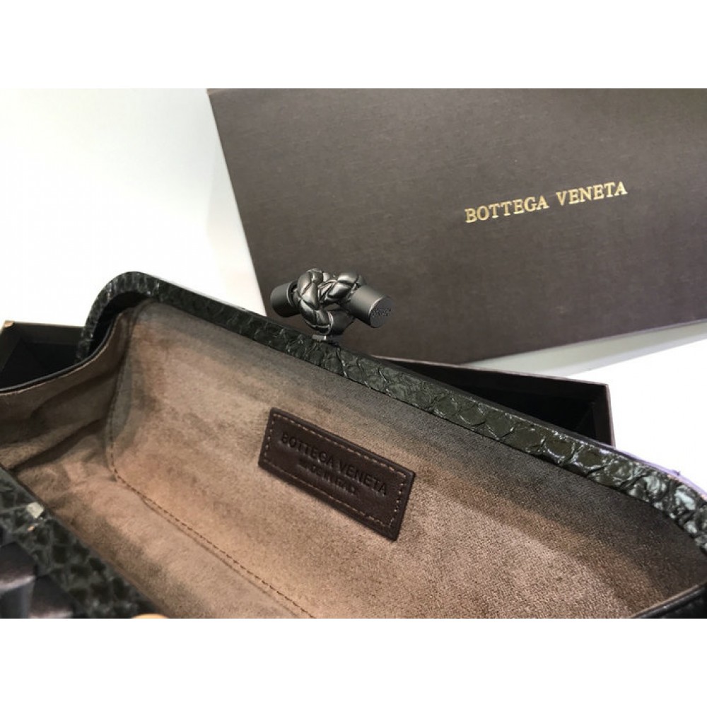 Bottega veneta stretch knot clutch 25x10cm Bags