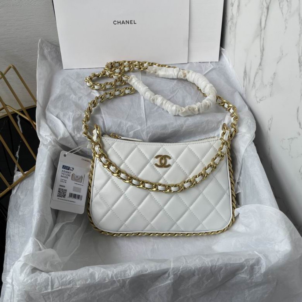 Chanel leather lampskin 21x14cm Bags