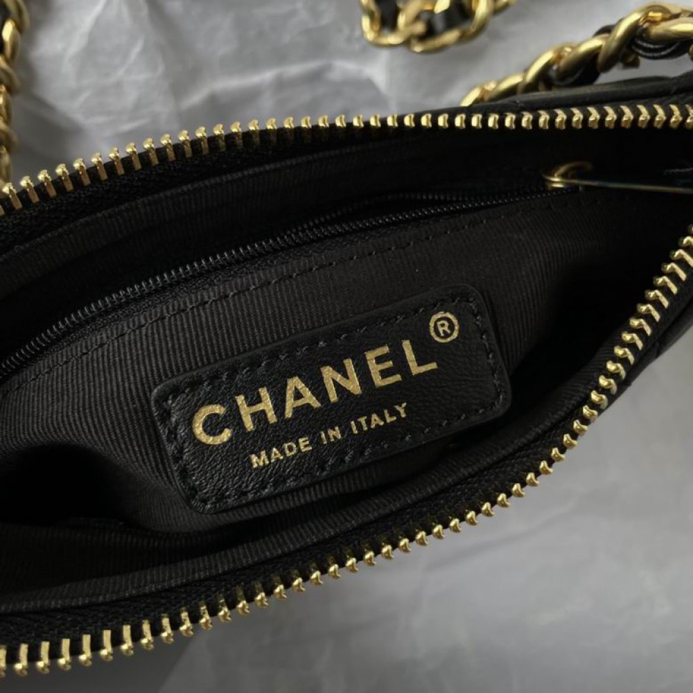 Chanel leather lampskin 21x14cm Bags