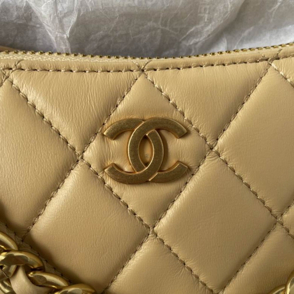 Chanel leather lampskin 21x14cm Bags