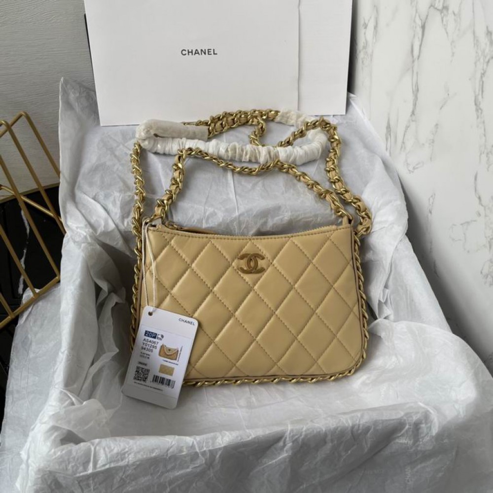 Chanel leather lampskin 21x14cm Bags