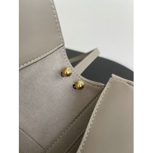 Fendi C'mon Brown FF jacquard fabric bag 21x15cm Bags