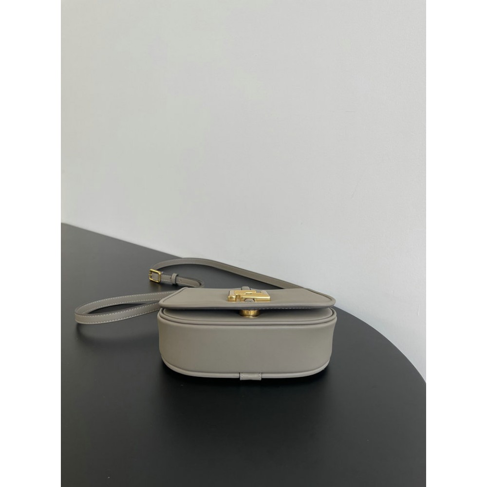 Fendi C'mon Brown FF jacquard fabric bag 21x15cm Bags