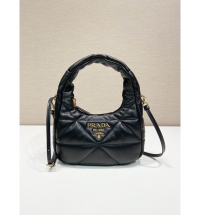 Prada hobo 21x12.5x6.5cm AP