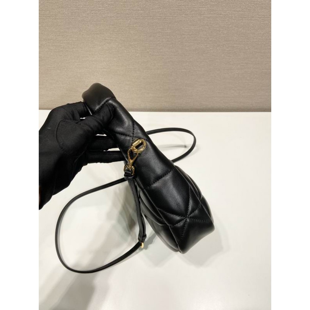 Prada hobo 21x12.5x6.5cm AP Bags