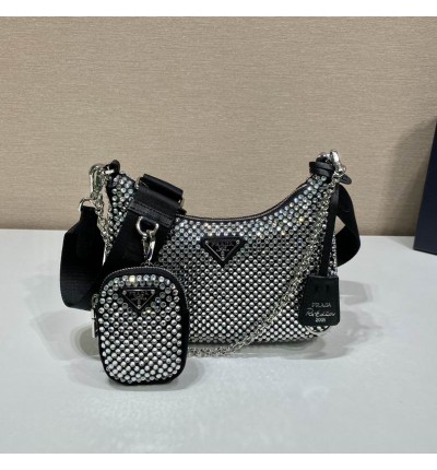 Prada re edition 2005 23x16x6cm