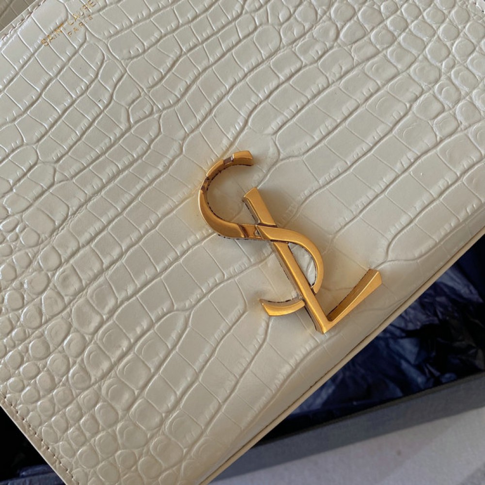 Ysl cassandre 20x16x7.5 cm Bags