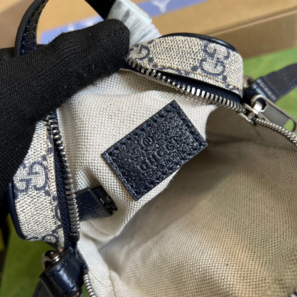 Gucci messenger bag 12x16x7cm Bags