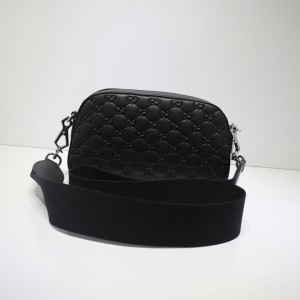 Gucci messenger bag 24x21.5cm Bags