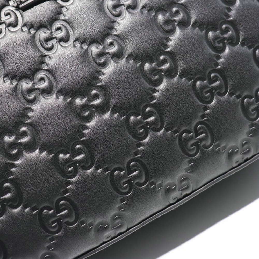 Gucci messenger bag 24x21.5cm Bags