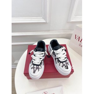Valentino sneakers 36-46 Shoes