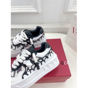 Valentino sneakers 36-46 Shoes