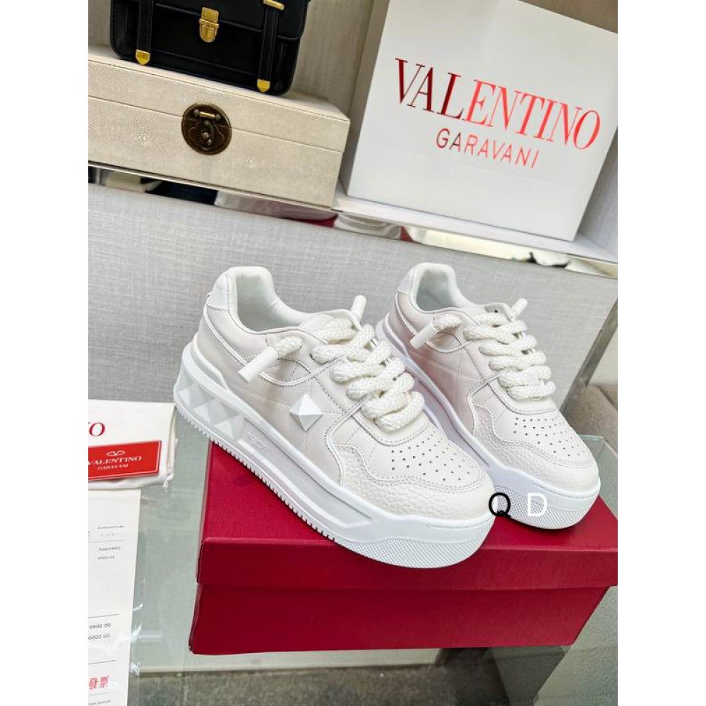 Valentino sneakers 36-46 Shoes