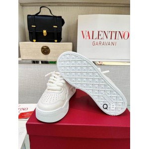 Valentino sneakers 36-46 Shoes