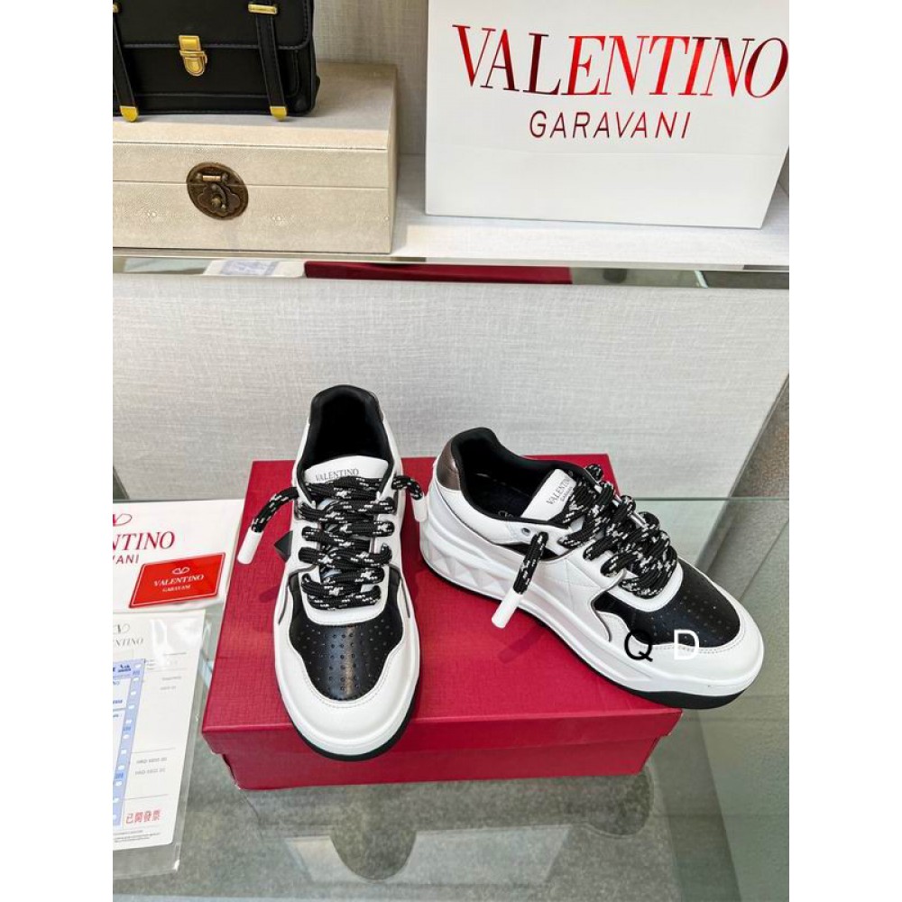 Valentino sneakers 36-46 Shoes