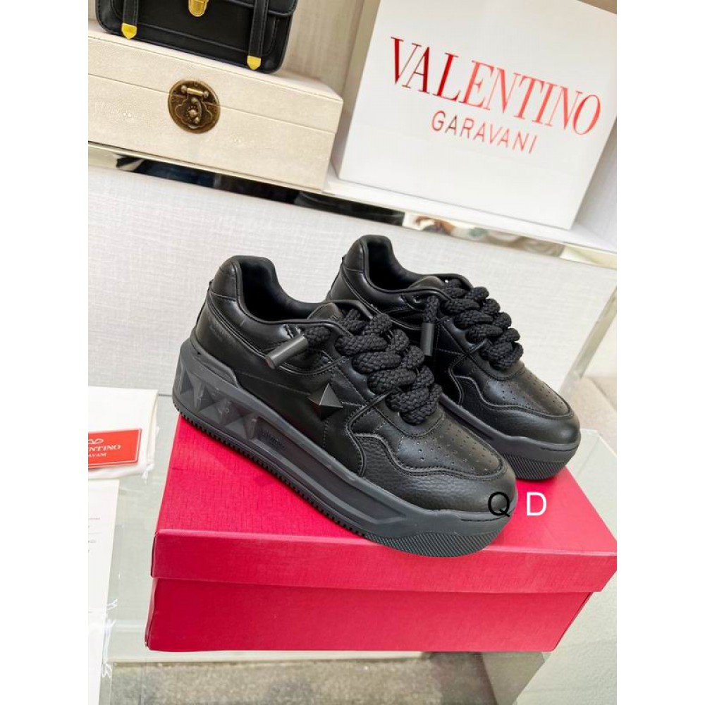Valentino sneakers 36-46 Shoes