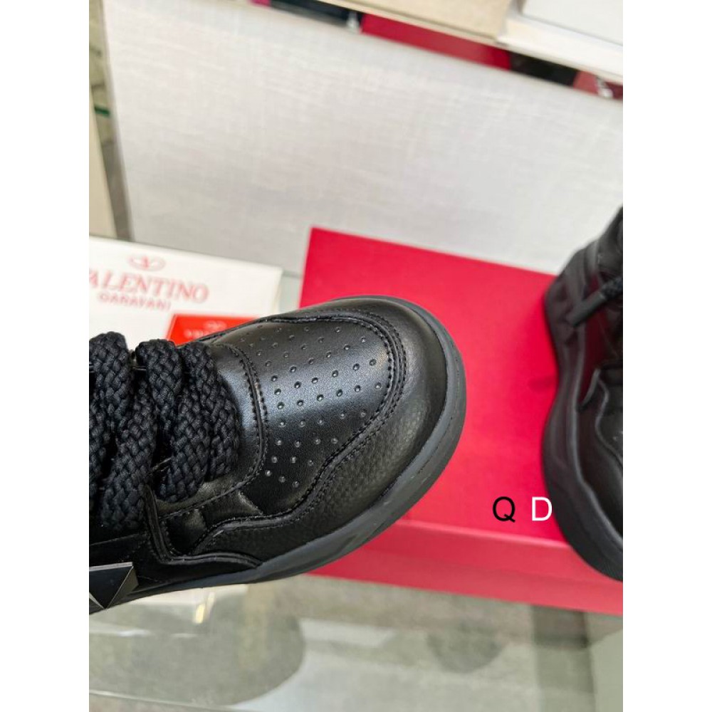 Valentino sneakers 36-46 Shoes