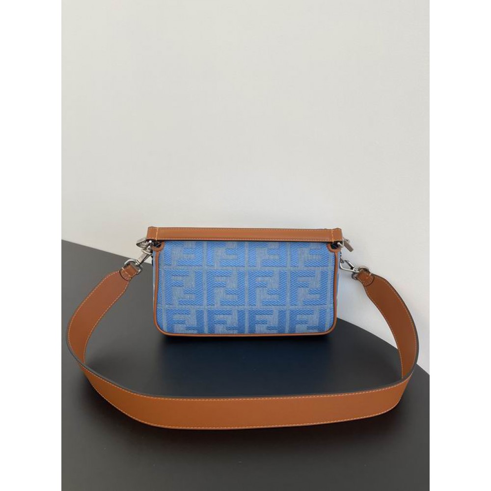 Fendi baguette 26cm Bags