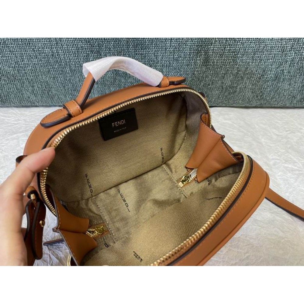 Fendi camera bag 21x12.5x7cm Bags